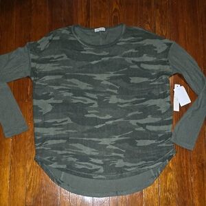 Green Camo Long Sleeve Top